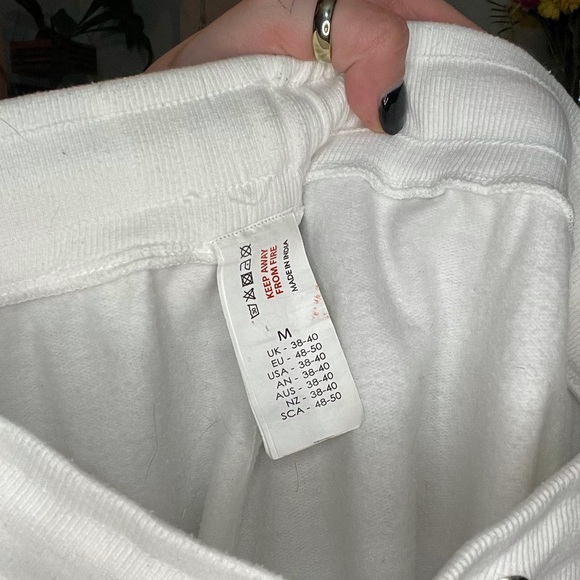 White Pants - Picture 5 of 5